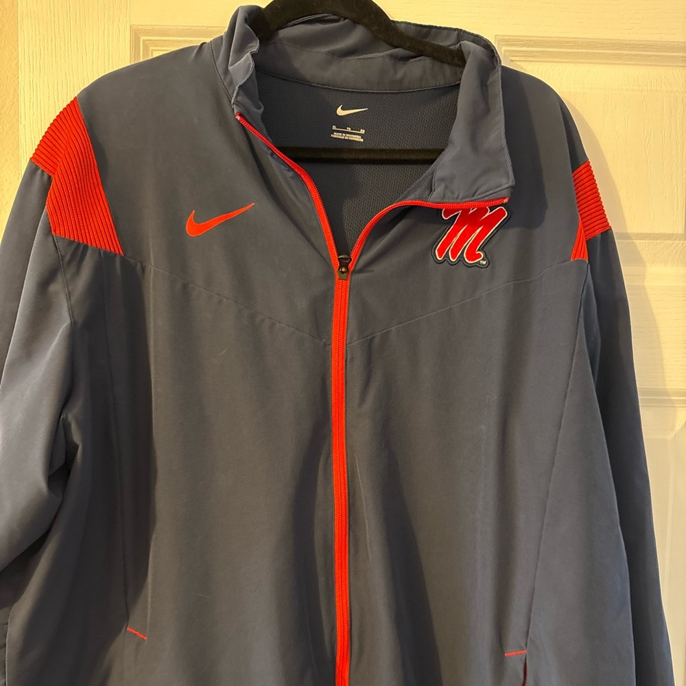Nike Ole Miss Windbreaker